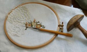 embroidery removal tool