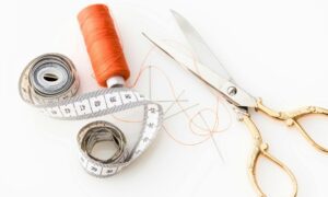 how to tie knot sewing