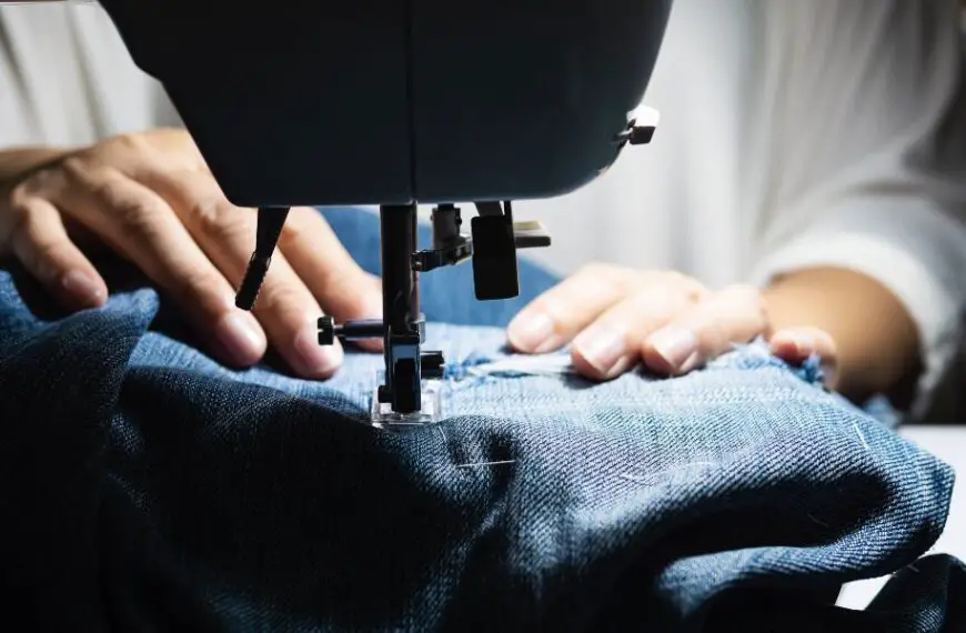 how to hem pants on a sewing machine