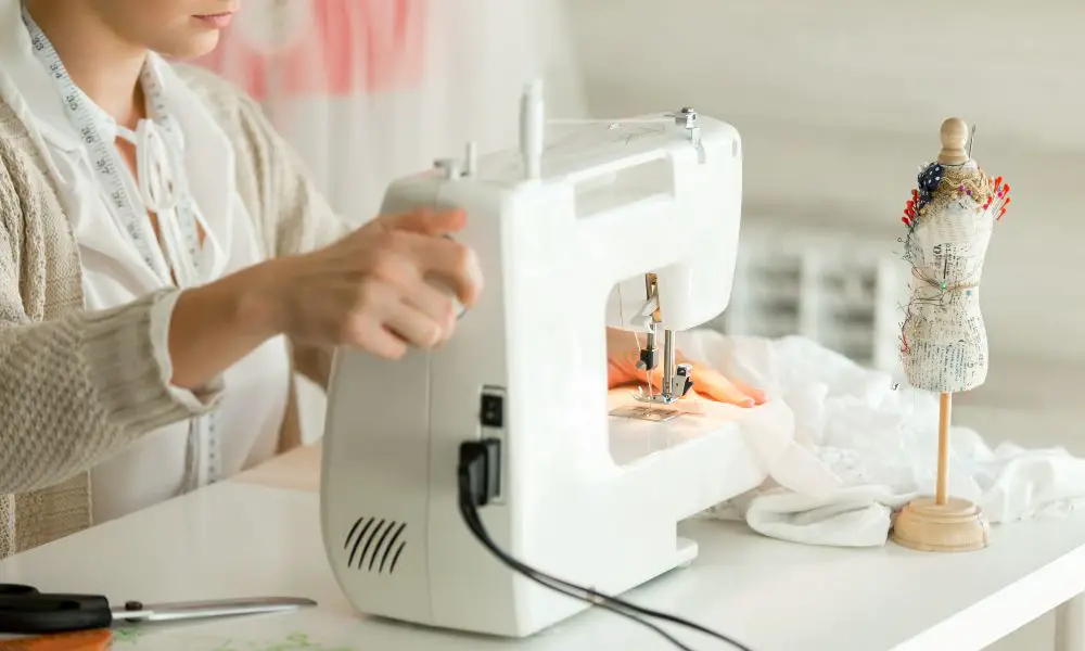 advanced sewing machines features