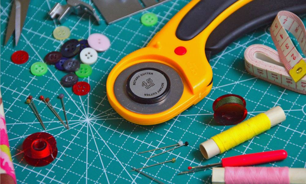 essential sewing tools for beginners