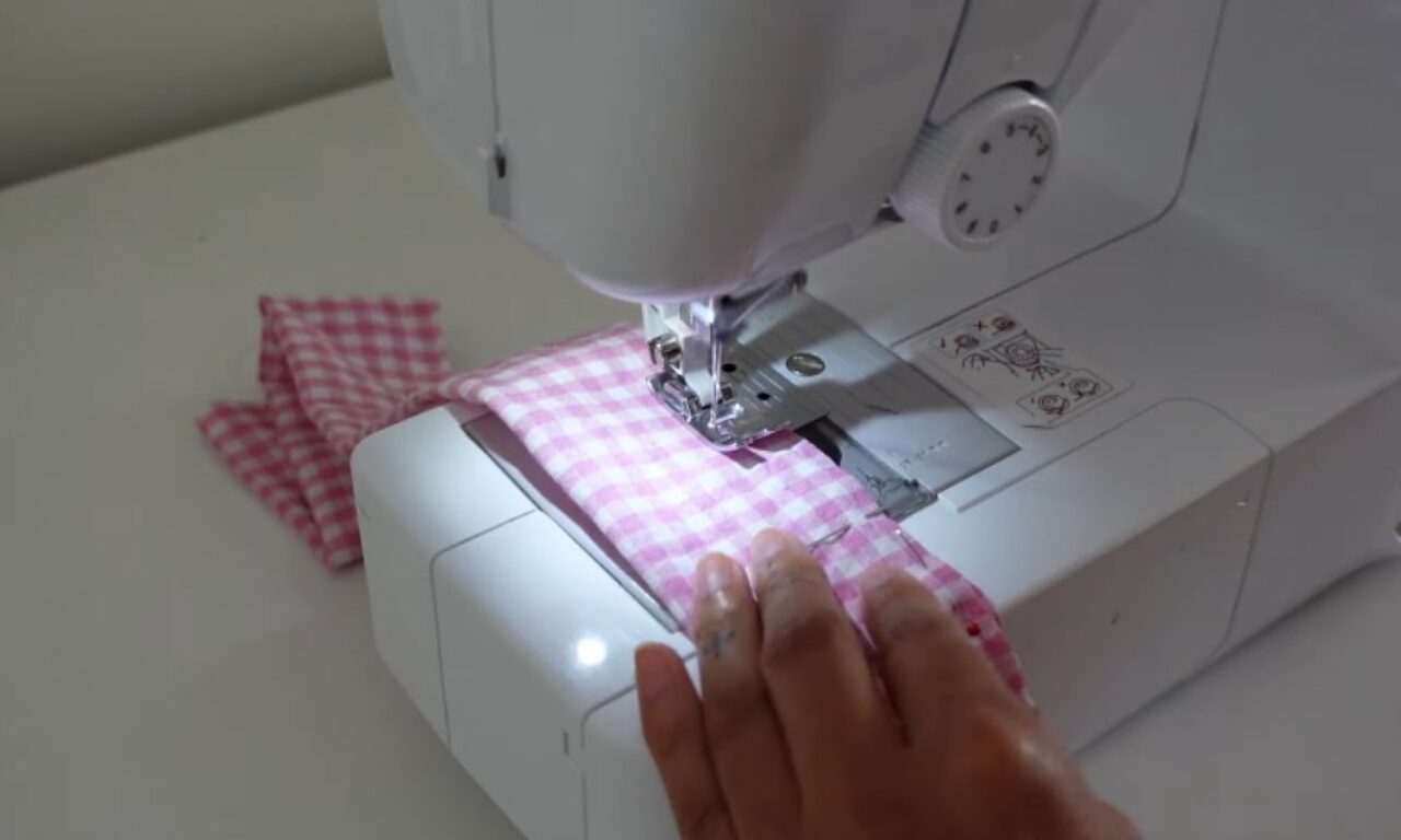 Sewing the Scrunchie Loop