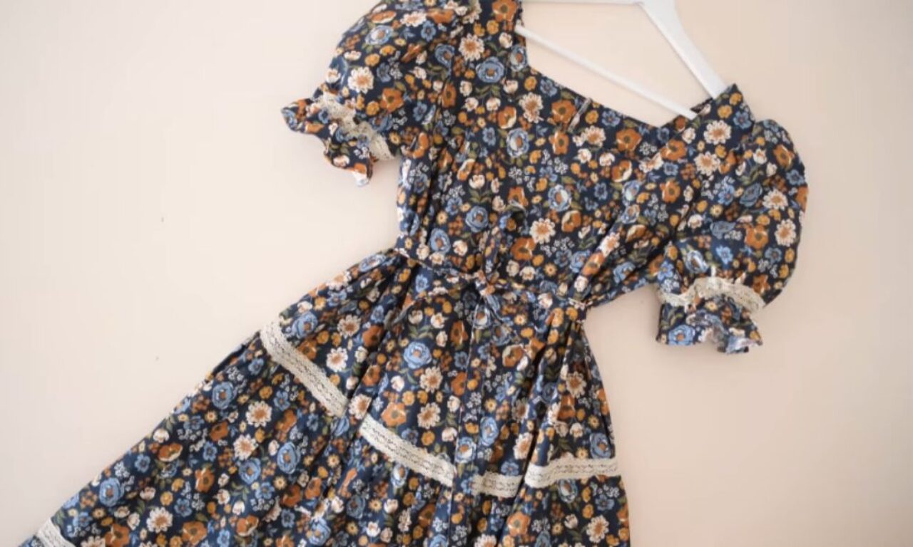 sewing lightweight fabric dress, vintage laura ashley dress pattern