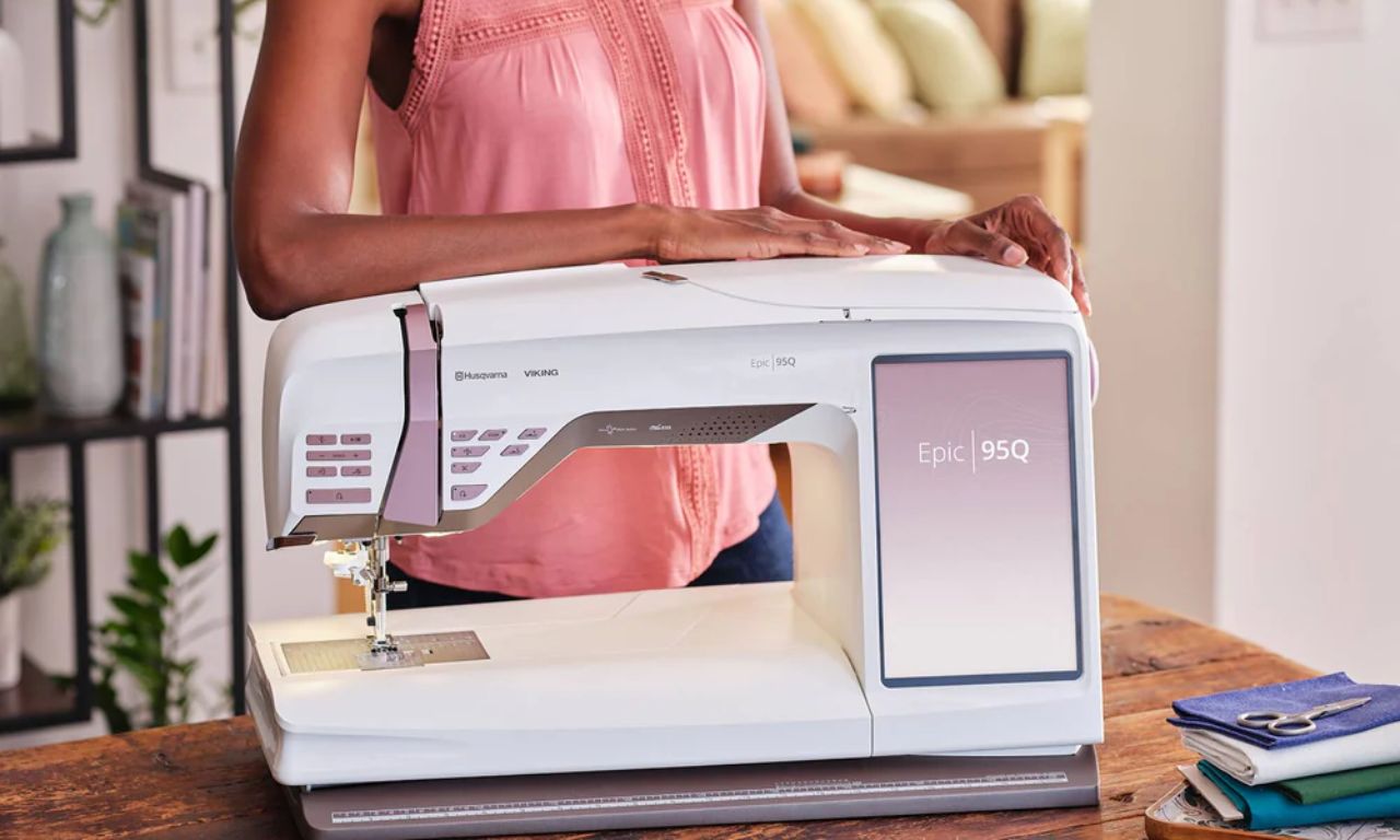 HUSQVARNA VIKING EPIC 95Q Sewing Machine