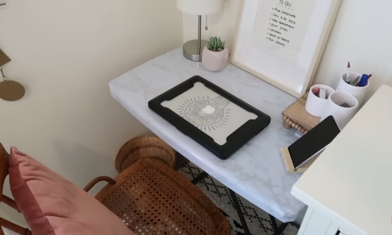 Define Your Zone with a Small Rug